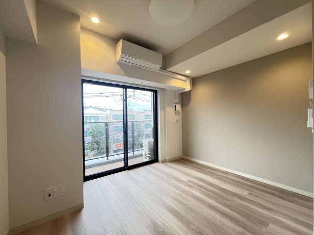 【シニア向けマンション】Rakuju Residence 大倉山 居間